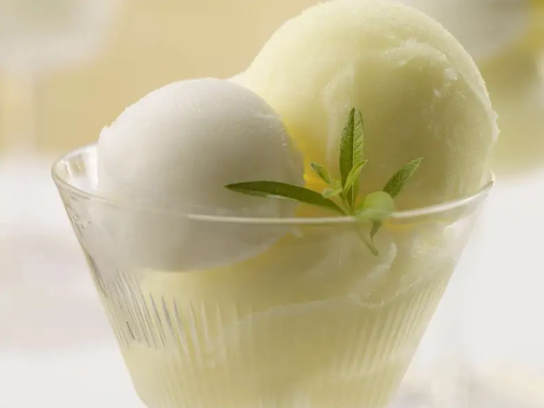 Limonen-Vodka-Sorbet