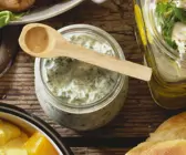 Würzige Kräutersauce