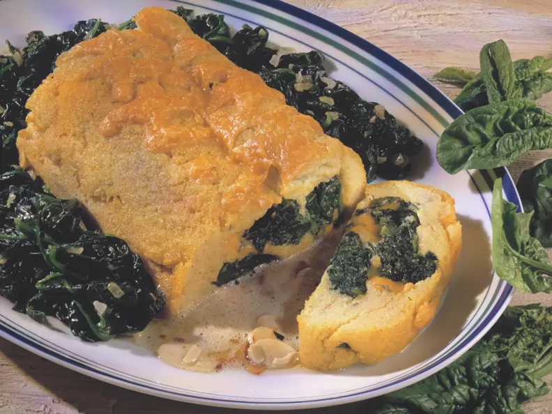 Polenta-Roulade mit Spinat