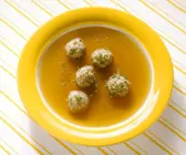 Leberknödelsuppe