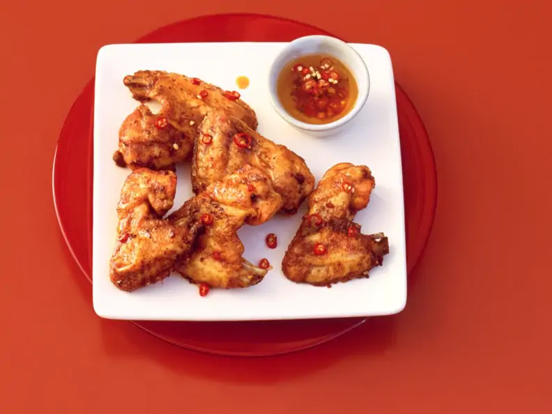 Chickenwings mit Tex-Mex-Sauce