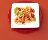 Spaghetti mit Tomatenpesto