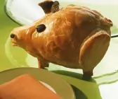 Gefülltes Blätterteigschwein
