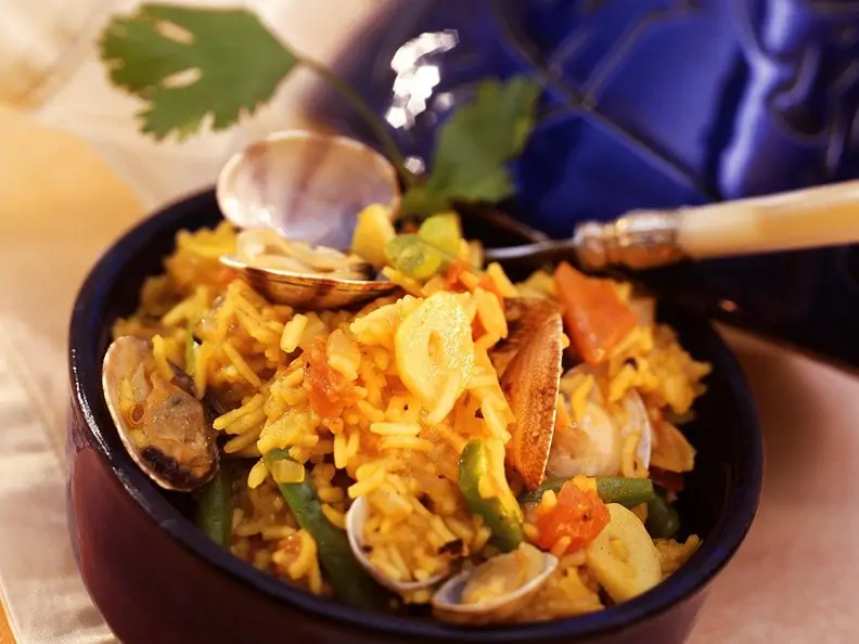 Gewürzreis mit Muscheln
