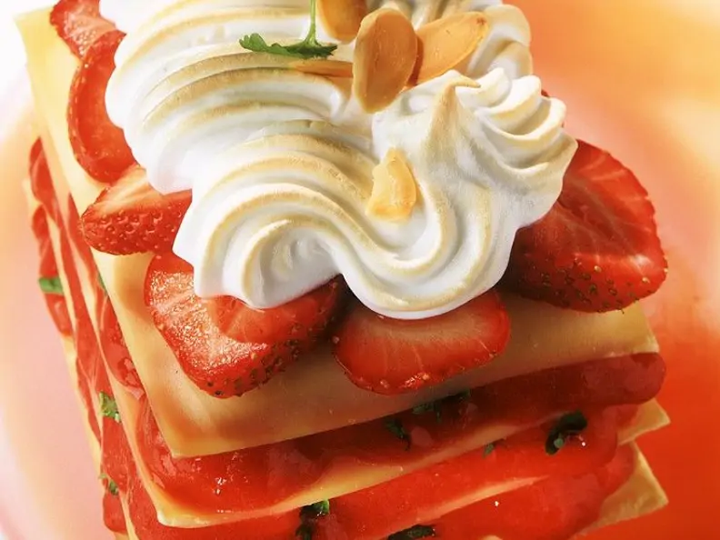 Süße Erdbeer-Lasagne