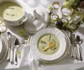Spargelsuppe mit Coutons