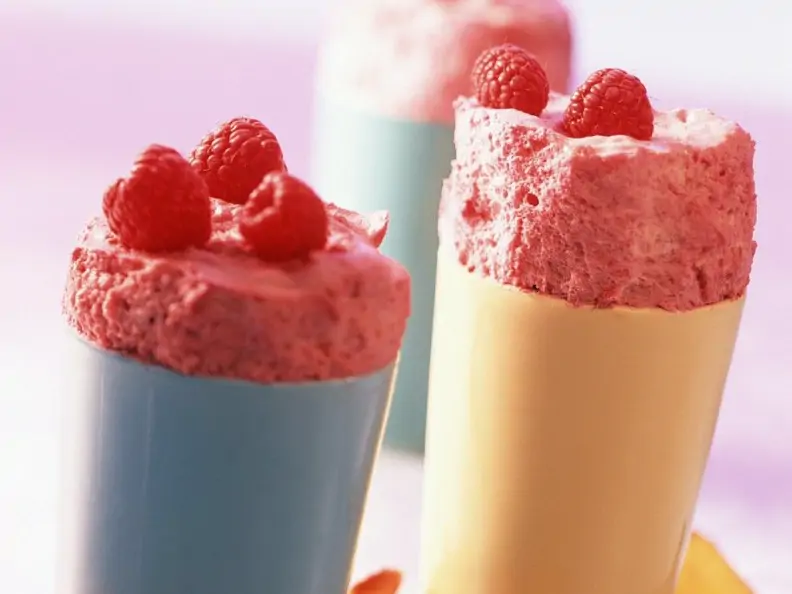 Himbeer-Eissouffle