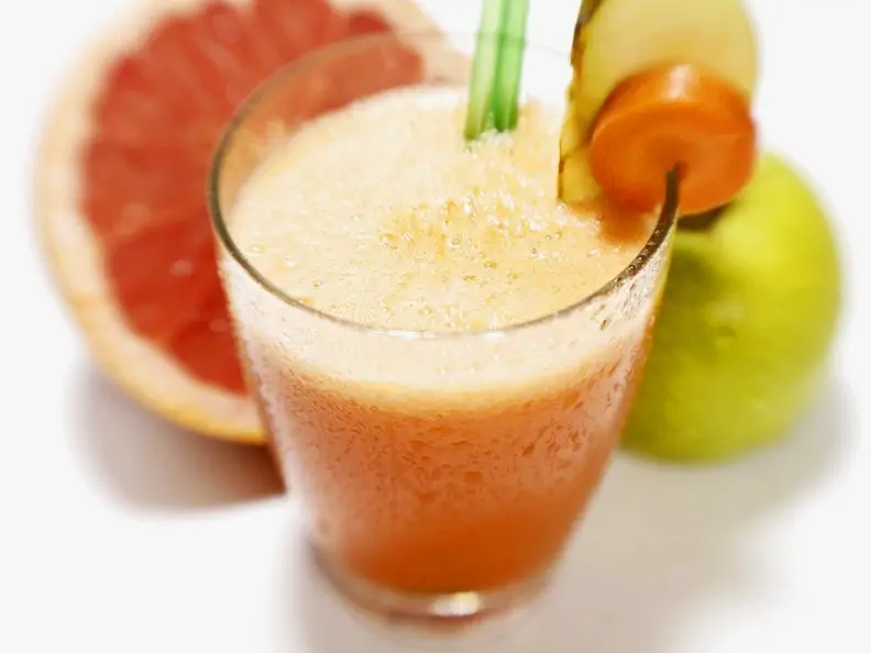 Fruchtiger Möhrendrink