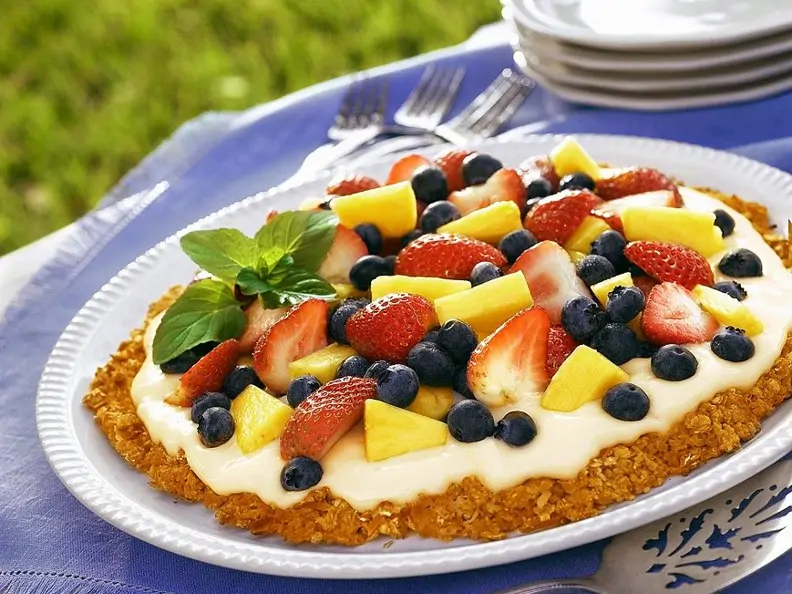 Früchte-Tarte mit Knusperboden