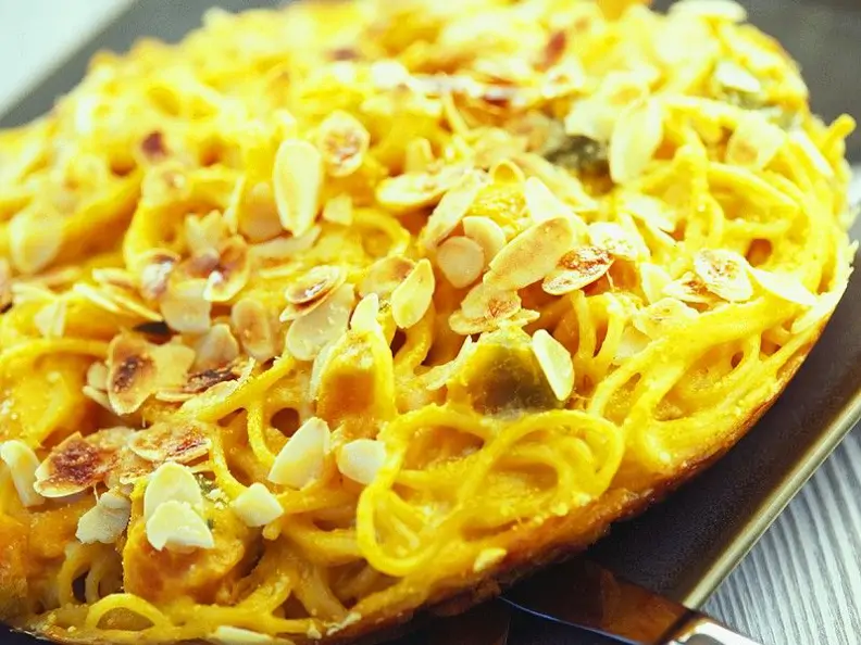 Nudel-Kürbis-Frittata