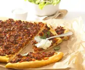 Hackfleischpizza