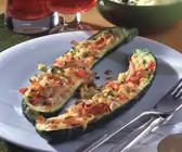 Gefüllte Zucchini mit Pute