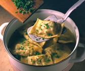 Ravioli in Brodo