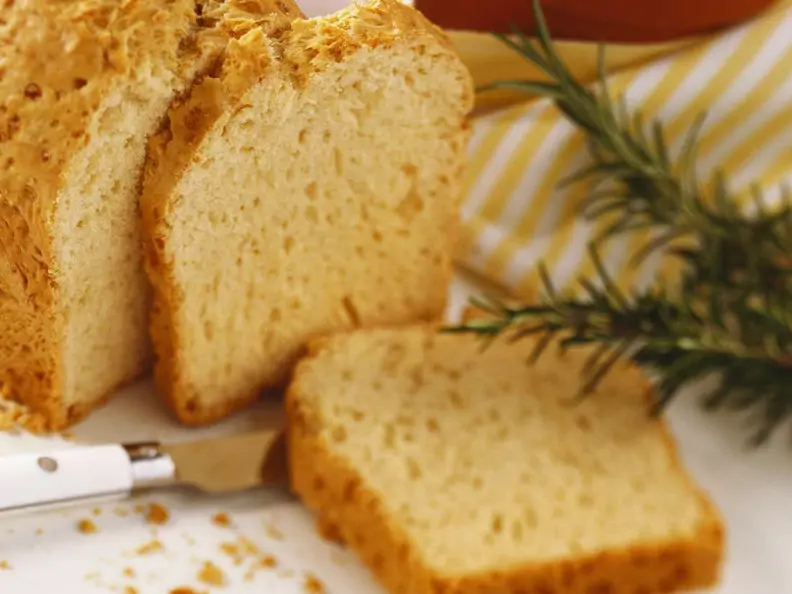 Dinkelkastenbrot