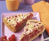 Johannisbeer-Haselnusskuchen