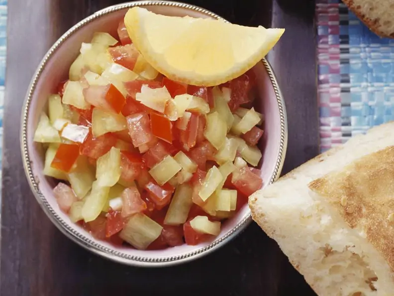 Tomaten-Paprika-Salat