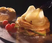 Knuspriges Blätterteigdessert