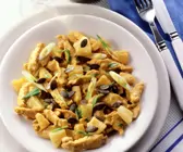 Curry-Geschnetzeltes mit Ananas
