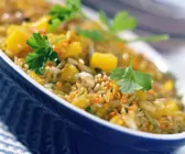 Reisauflauf mit roten Linsen