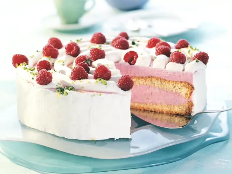 Frischkäse-Himbeertorte