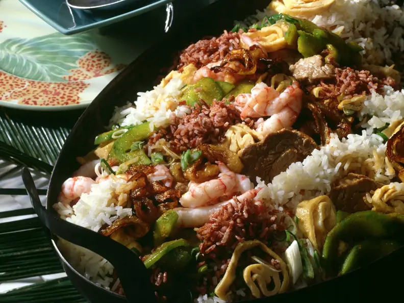 Nasi Goreng mit zweierlei Reis