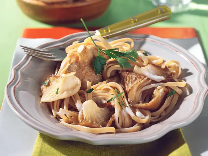 Vollkorn-Tagliatelle mit Austernpilzen
