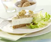 Gorgonzola-Torte mit Walnüssen