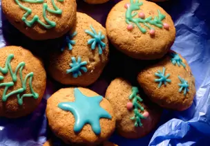 Pfefferkuchen mit Zuckerguss 