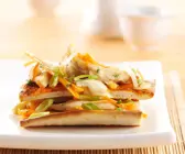 Pizza auf asiatische Art