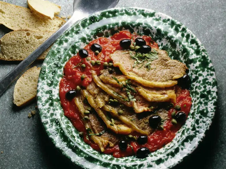 Roastbeef in Tomaten-Kapernsauce