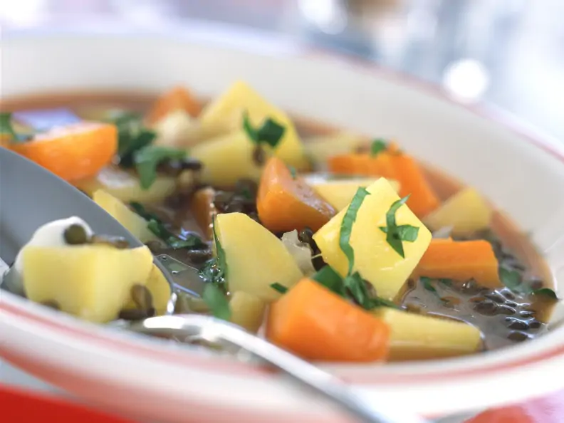 Linsen-Kartoffel-Gulasch