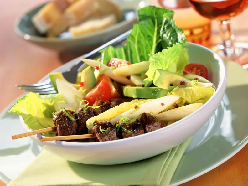 Spargel-Avocado-Salat