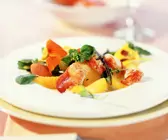 Lauwarmer Hummersalat