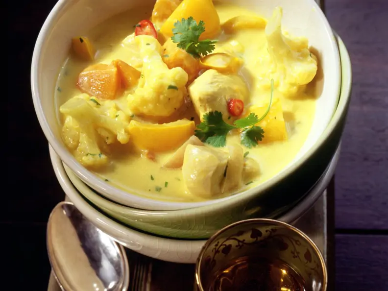Hähnchencurry mit Blumenkohl und Mango