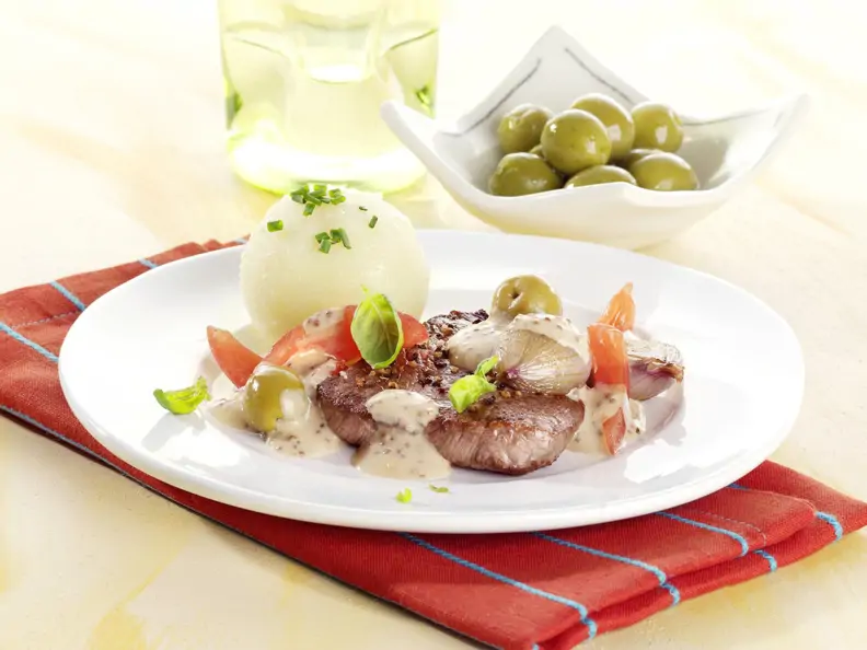 Rinderfilet in Schalotten-Senfsauce