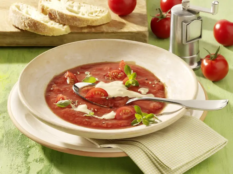 Frische Tomatensuppe