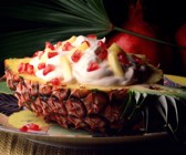 Gefüllte Ananas