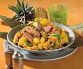 Curry-Reis mit Ananas und Ente
