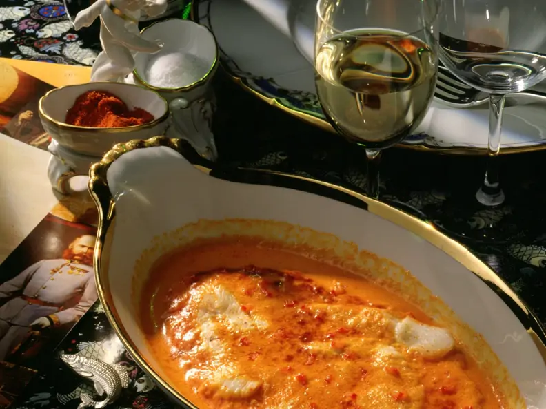 Zanderfilet-Gratin mit Paprikasauce