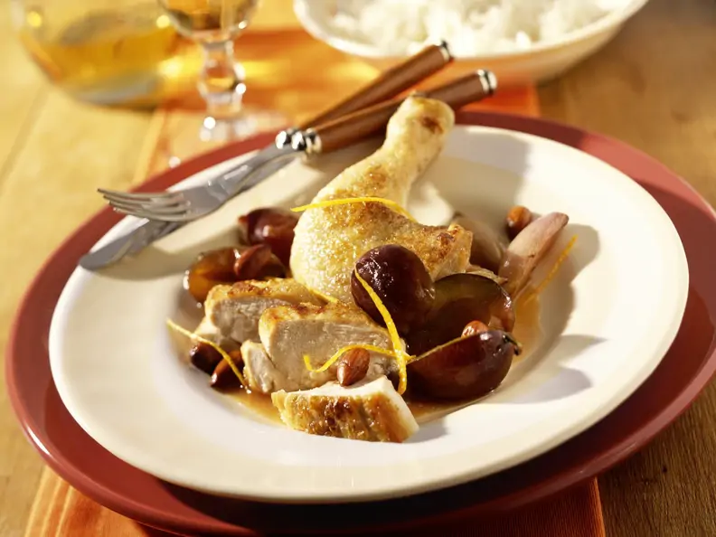 Hühnchen mit Pflaumen-Mandel-Sauce