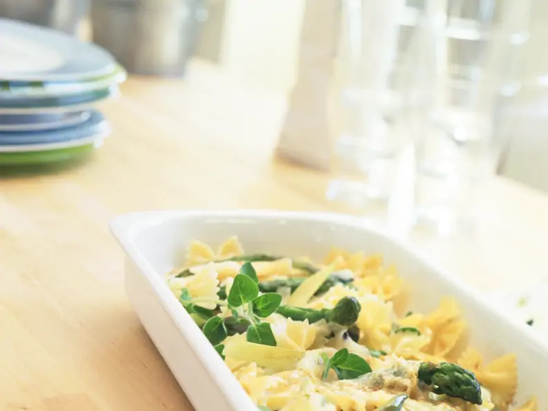 Überbackene Farfalle