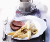 Spargel mit Morchel-Hollandaise