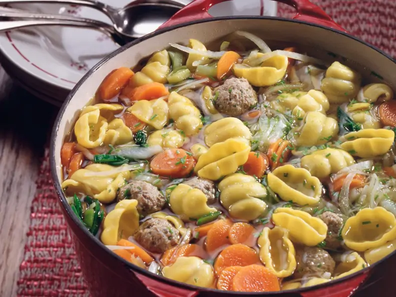 Nudelsuppe aus dem Ofen