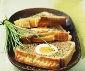 Blätterteigpastete mit Hackfleisch