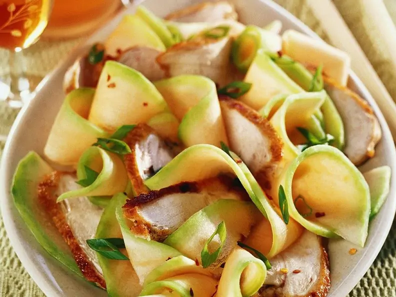 Melonensalat mit Hähnchenbrust