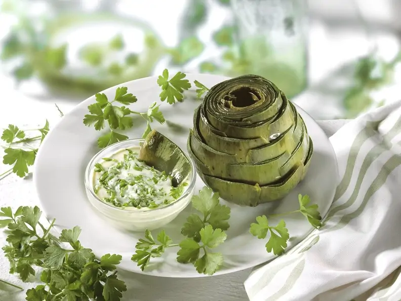 Artischocken mit Kartoffelcreme