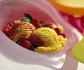 Mango- und Himbeersorbet