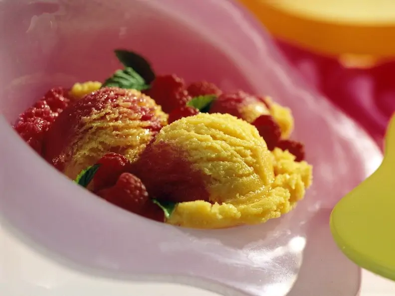 Mango- und Himbeersorbet