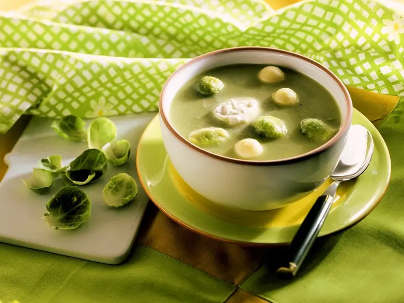 Rosenkohl-Käsesuppe