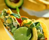 Taco Shells mit Hähnchenfüllung